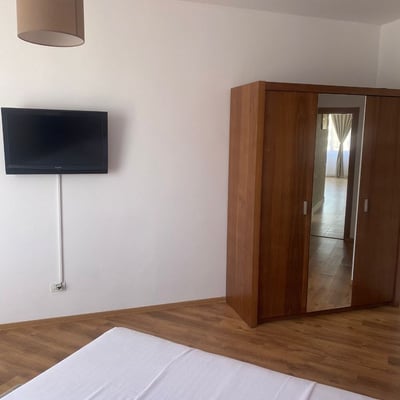 Аренда комфортной 3-комнатной квартиры 140 м² в районе Mamaia, Констанца, Румыния